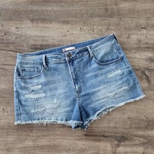 SO High Rise Shortie Jean Shorts Size 18